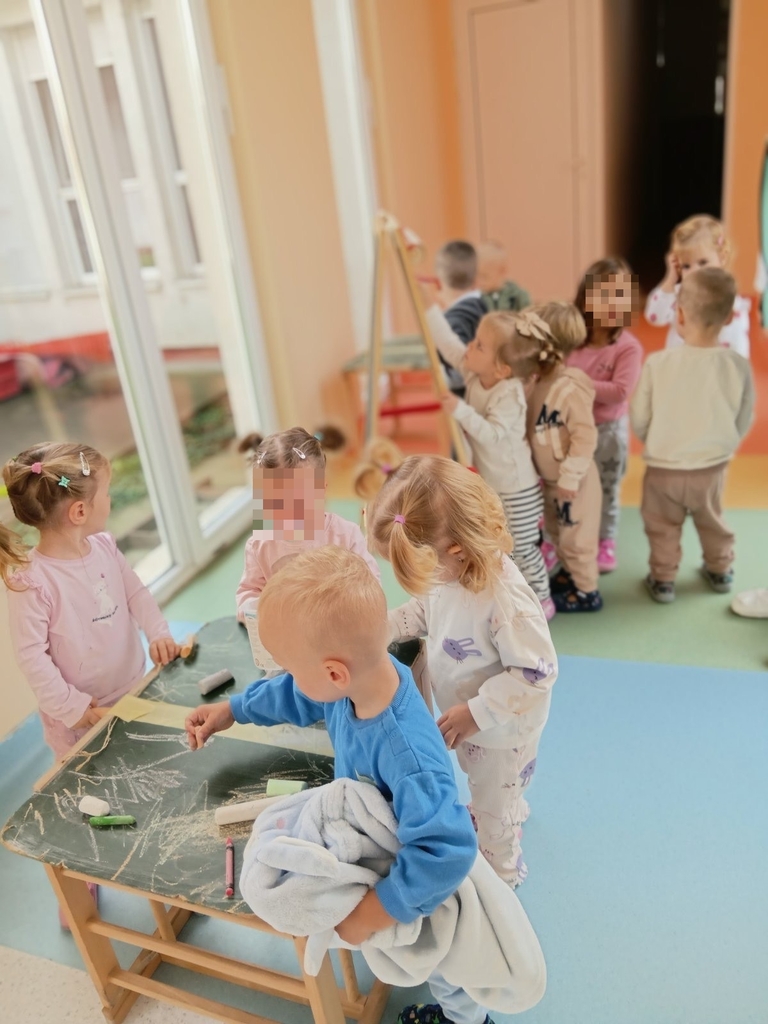 JPEG 20251010 214236 5244735880575256213