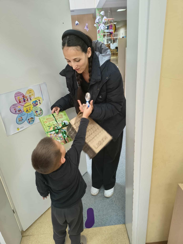 JPEG 20251010 221309 1716090458637785731