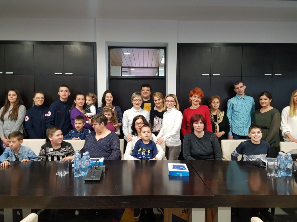 IMG befee4017b28675c669e4303ea81b269 V